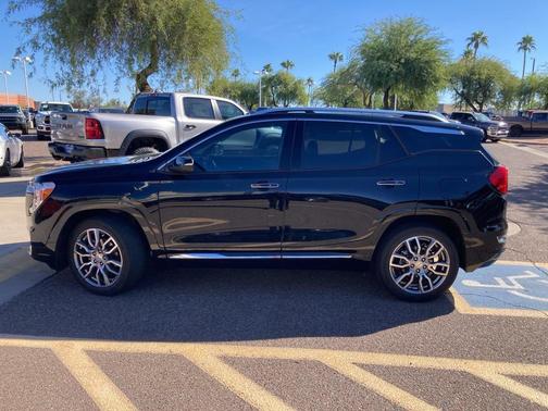 2023 GMC Terrain Denali