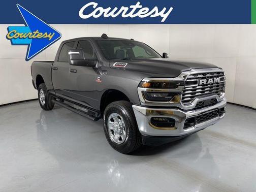 2025 RAM 2500 Tradesman Crew Cab 4x4 6'4' Box