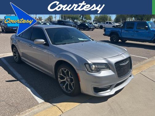2018 Chrysler 300 S