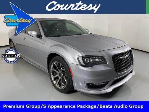 2018 Chrysler 300 S