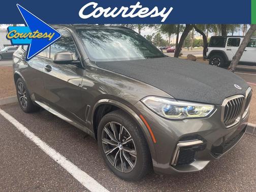2022 BMW X5 M50i