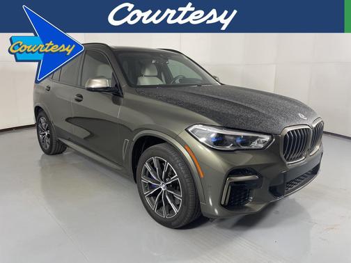 2022 BMW X5 M50i