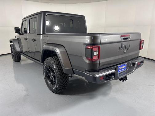 2025 Jeep Gladiator Willys