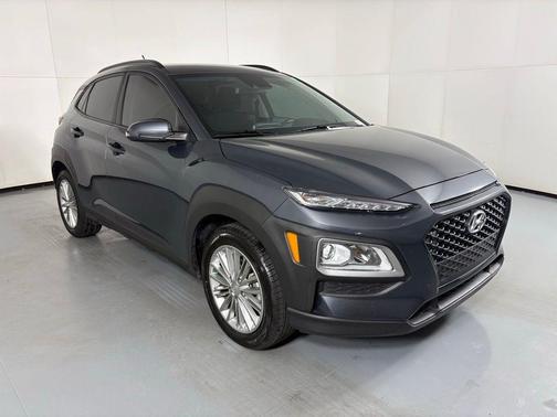 2021 Hyundai KONA SEL