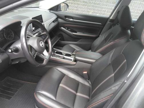 2023 Nissan Altima SR FWD