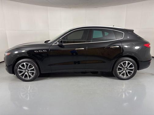 2017 Maserati Levante Base