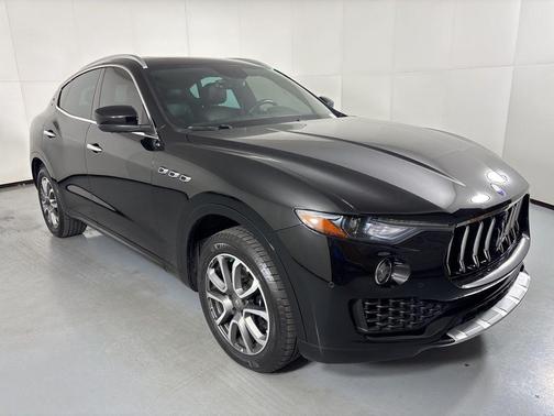 2017 Maserati Levante Base
