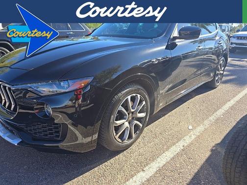 2017 Maserati Levante Base