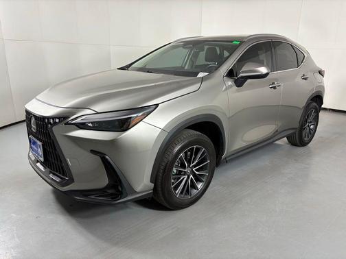 Atomic Silver 2024 Lexus NX 250 Base