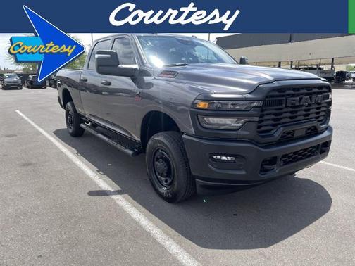 2025 RAM 2500 Tradesman Crew Cab 4x4 6'4' Box