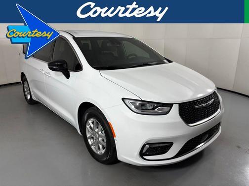 2026 Chrysler Pacifica L