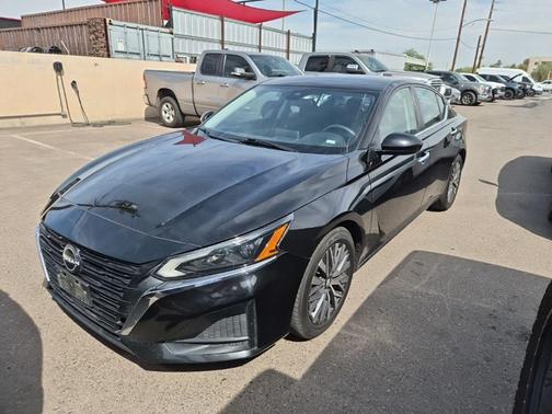 Super Black 2023 Nissan Altima 2.5 SV