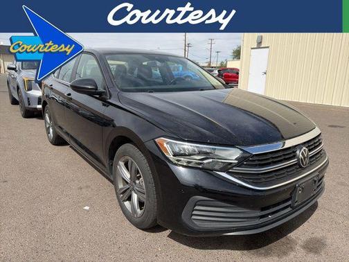 Deep Black Pearl 2024 Volkswagen Jetta 1.5T SE