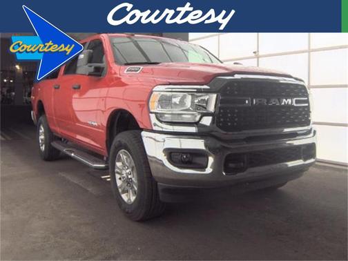 2024 RAM 2500 Big Horn Crew Cab 4x4 6'4' Box