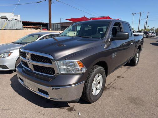 Granite Crystal Metallic Clearcoat 2021 RAM 1500 Classic SLT