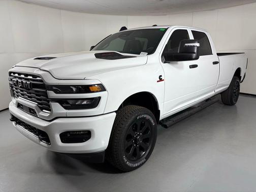 2026 RAM 2500 Black Express Crew Cab 4x4 8' Box