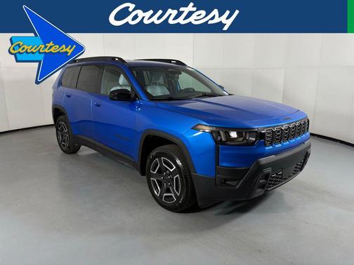 2026 Jeep Cherokee Laredo 4x4