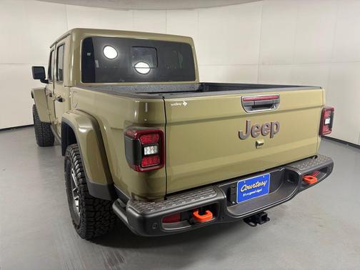 41 2026 Jeep Gladiator Mojave X 4x4