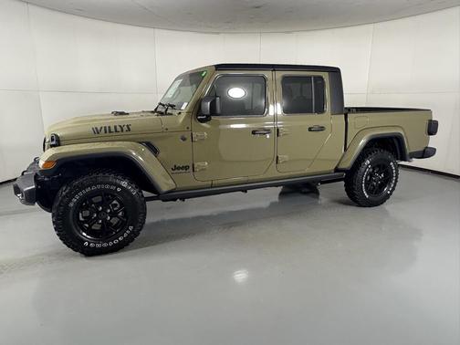 2026 Jeep Gladiator Willys 4x4