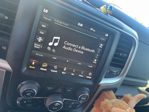 2018 RAM 2500 Big Horn Crew Cab 4x4 6'4' Box