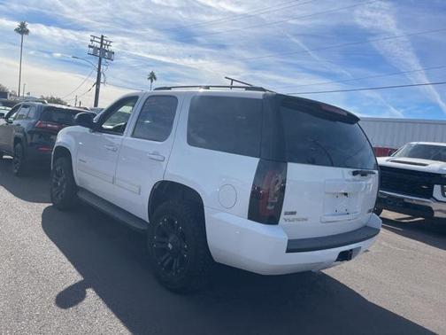 2011 GMC Yukon SLE