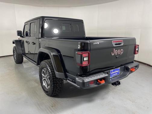 2025 Jeep Gladiator Mojave X