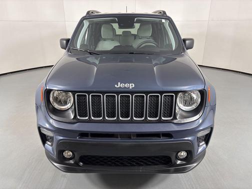 Slate Blue Pearlcoat 2022 Jeep Renegade Latitude