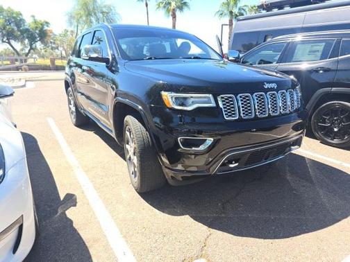 2020 Jeep Grand Cherokee Overland