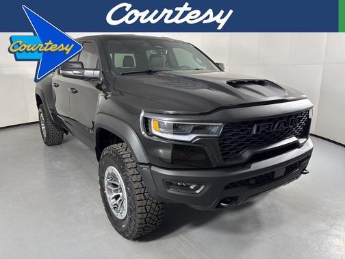 Diamond Black Crystal Pearlcoat 2026 RAM 1500 RHO Crew Cab 4x4 5'7' Box