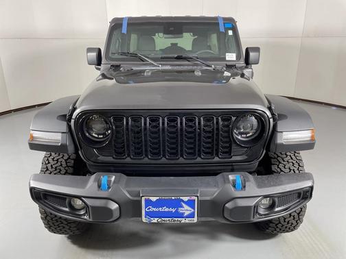 2024 Jeep Wrangler 4xe Willys