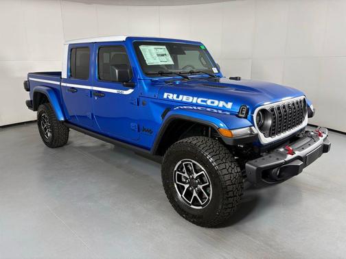 Hydro Blue Pearlcoat 2026 Jeep Gladiator Rubicon