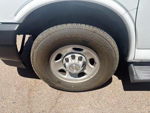 Summit White 2023 Chevrolet Express 3500 RWD 3500 Extended Wheelbase LS