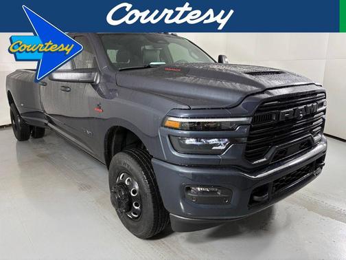 2026 RAM 3500 Laramie Crew Cab 4x4 8' Box