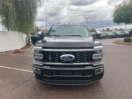 2025 Ford F-350 Platinum