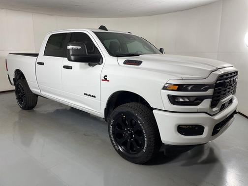 2026 RAM 2500 Big Horn Crew Cab 4x4 6'4' Box