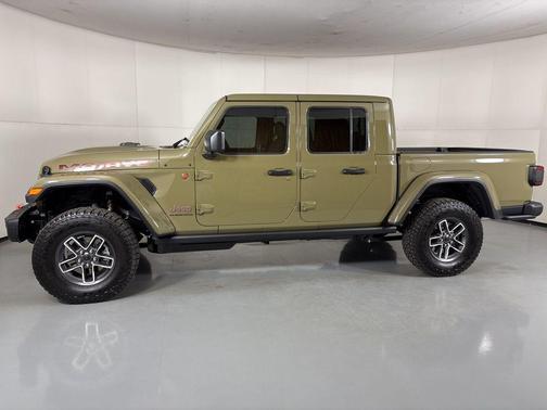 2026 Jeep Gladiator Mojave X 4x4