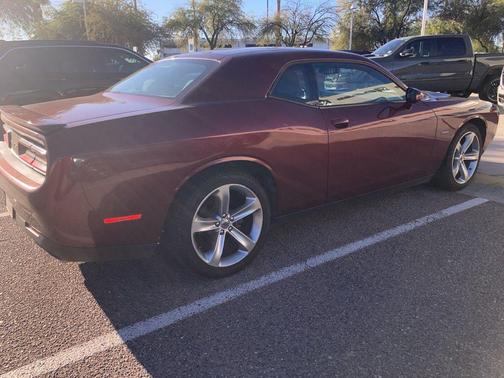 2017 Dodge Challenger R/T