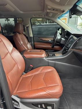 2015 Cadillac Escalade Luxury