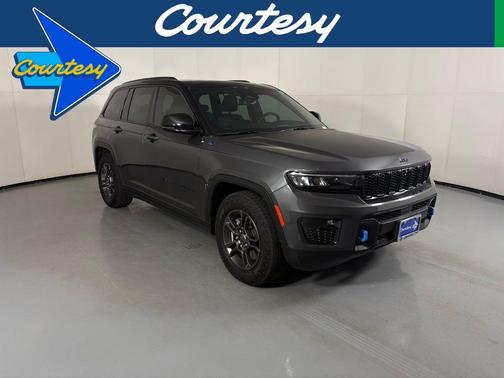 2024 Jeep Grand Cherokee 4xe Trailhawk