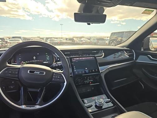 2024 Jeep Grand Cherokee 4xe Trailhawk