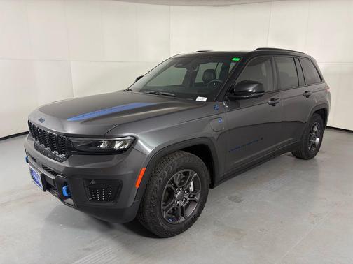 2024 Jeep Grand Cherokee 4xe Trailhawk