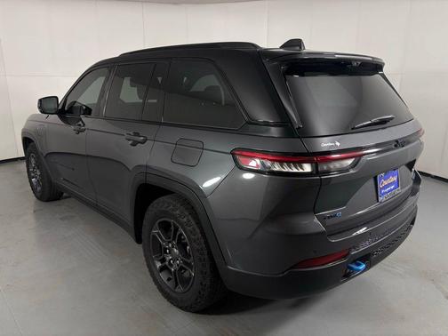 2024 Jeep Grand Cherokee 4xe Trailhawk