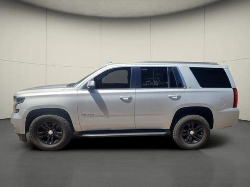 Silver Ice Metallic 2019 Chevrolet Tahoe LT