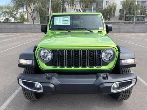 2025 Jeep Gladiator Sport S