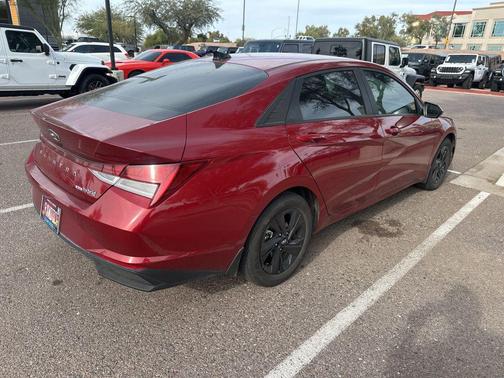 2023 Hyundai ELANTRA HEV Blue