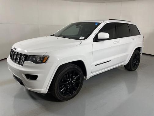 2020 Jeep Grand Cherokee Altitude