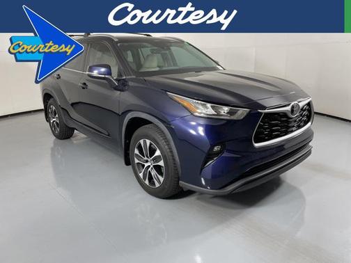 2020 Toyota Highlander XLE