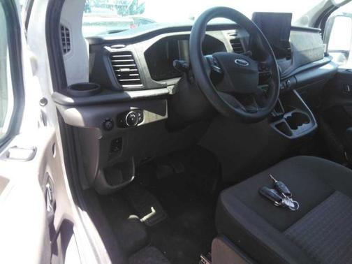 2022 Ford Transit-350 XLT