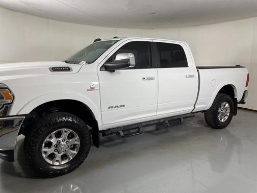 2021 RAM 2500 Laramie Crew Cab 4x4 6'4' Box