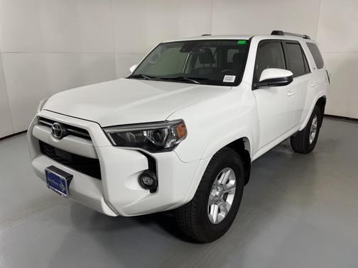 2022 Toyota 4Runner SR5